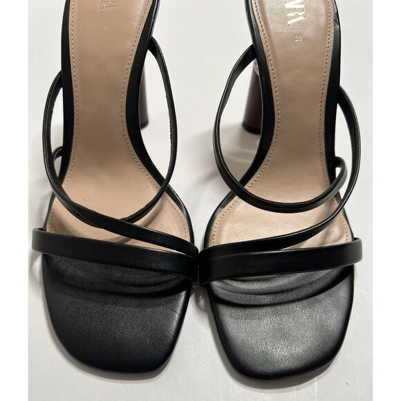 Zara Contrast Round Heel Sandals in Black - Picture 4 of 8